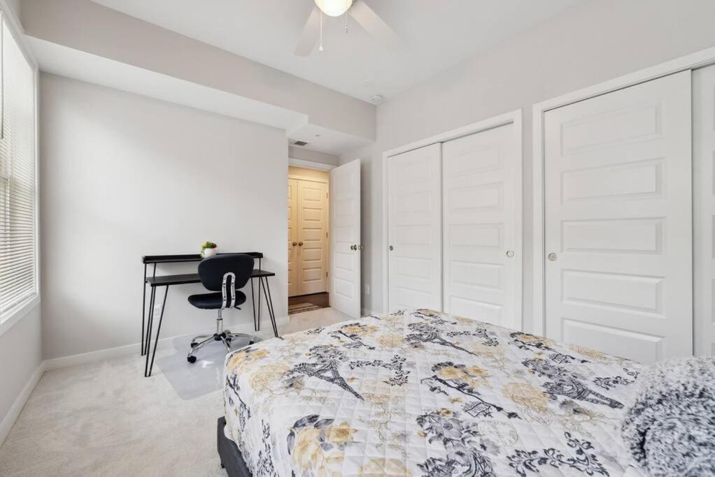 Spacious 3Bedroom Duplex With Rooftop Deck! Washington Exterior photo